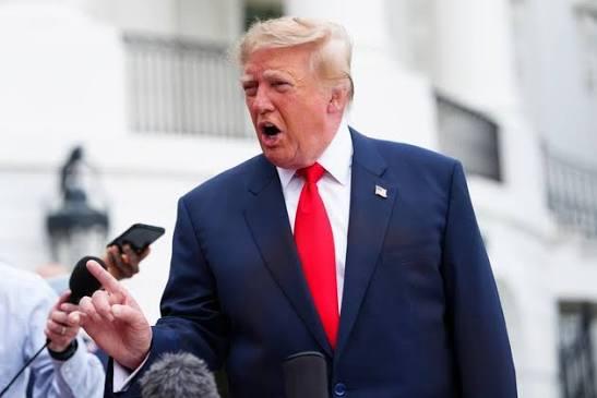 AS Longgarkan Sanksi BBM Rusia, Trump Klaim Moskow Siap Tambah Pasokan Solar